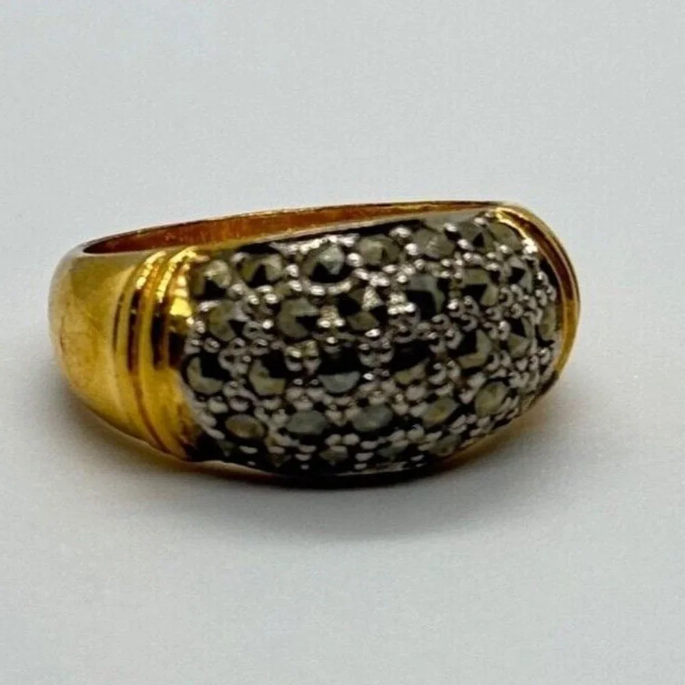 925 STERLING SILVER GOLD PLATED MARCASITE RING SIZE 8